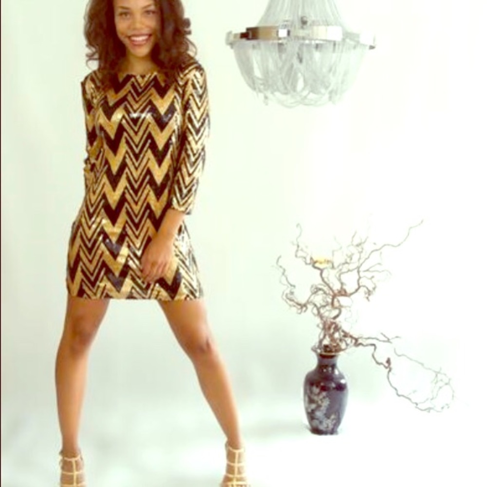 Gianni Bini Black & Gold Sequined Charlene Dress